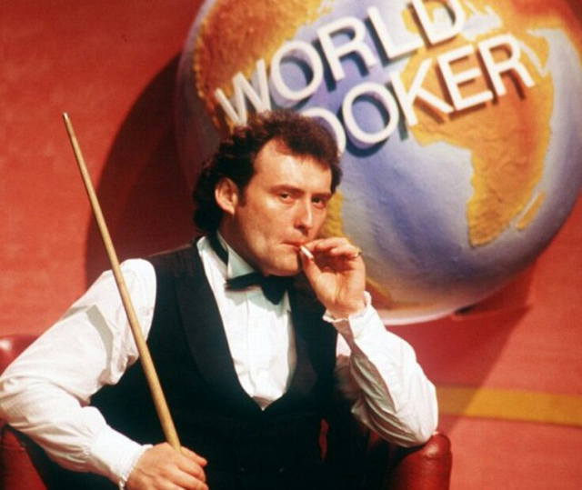 肋部撞墙 肋部撞墙