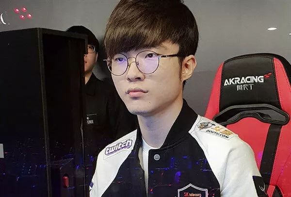 进行表演赛 进行表演赛